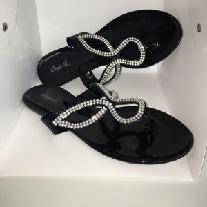 QUPID Woman’s Sandal